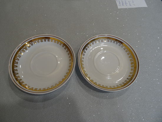 Блюдце кофейное " Золотая кайма",завод Пролетарий, 70-90 г.г., диаметр 12 см, винтаж СССР