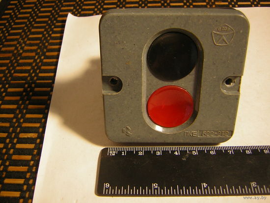 Пост кнопочный ПКЕ 622-2Т2