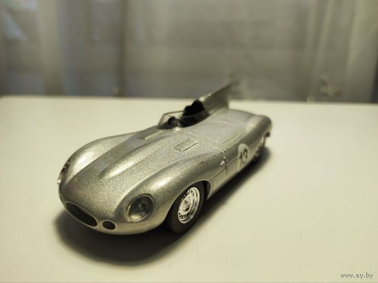 Jaguar D-Type 1:43 High Speed машинка металлическая модель автомобиля ягуар