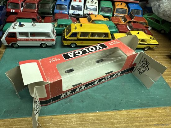 Коробка с просечками к Волга ГАЗ-24 ГАИ милиция, артикульный штамп июнь 1991 года, С-СО-120д и ценой 6 руб.15 коп именно для милицейской Волги, Тантал, Агат, Саратов с рубля.