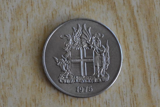 Исландия 10 крон 1975