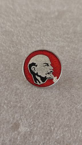Значек знак Ленин,200 лотов с 1 рубля!!!