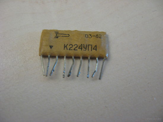Микросхема К224УП4