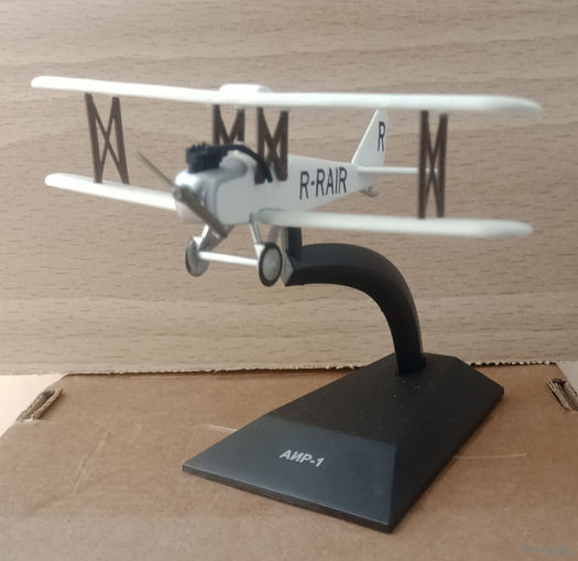 Модель самолета АИР-1
