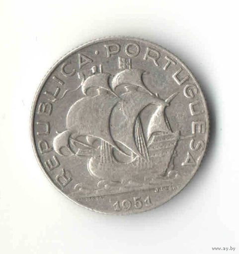 Португалия 2.5 эскудо 1951 год Кораблик
