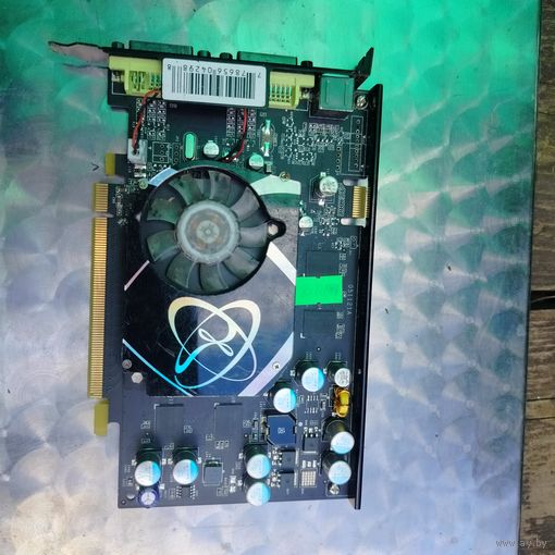 PV-T73G-UGD3 видеокарта XFX GeForce 7600 GT 256MB