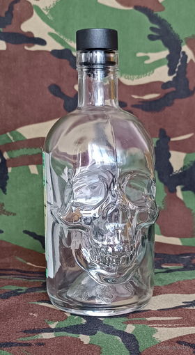 Бутылка Череп (0,5 л)