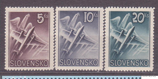СЛОВАКИЯ, ОККУПАЦИЯ ГЕРМАНИЕЙ, 76-78 **, 1940 год, Mi#76-78,война Авиация. Авиапочта. серия\\11