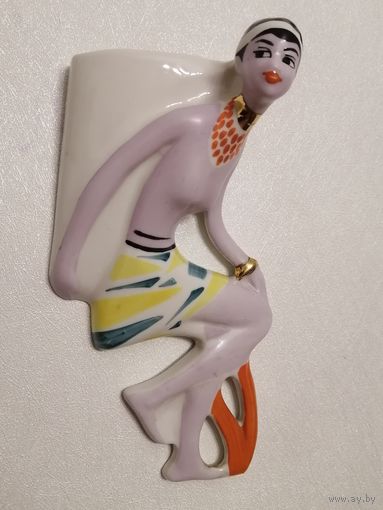 Статуэтка Гвинея . Коростень. Кашпо