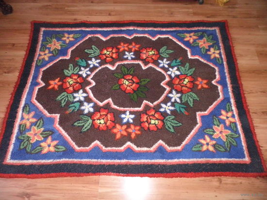 Ковёр,гоберен старинный ручной работы(набивной),основа-мешковина,р-р 195х150 см.С рубля