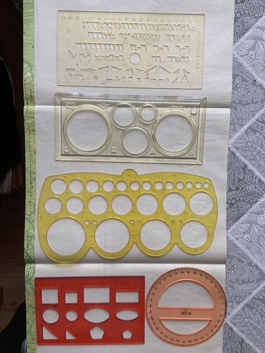 Набор линеек различных годов одним лотом!