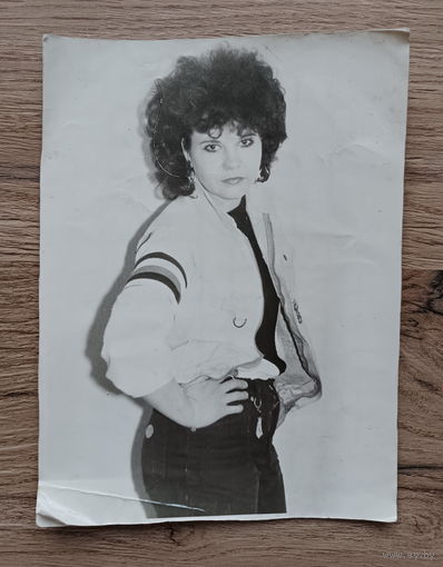 Модница 90-х, большое фото