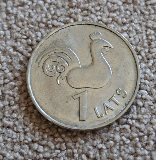 Латвия 1 лат, 2005 Петух церкви Святого Петра