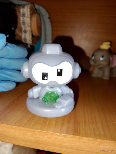 Игрушка робот