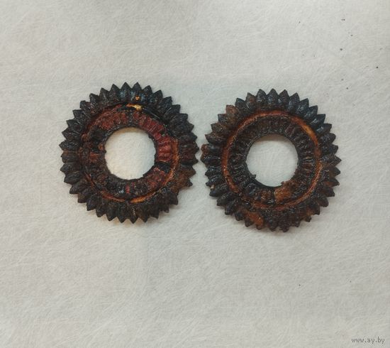 Боковые кокарды на пикельхельм.Оригинал .