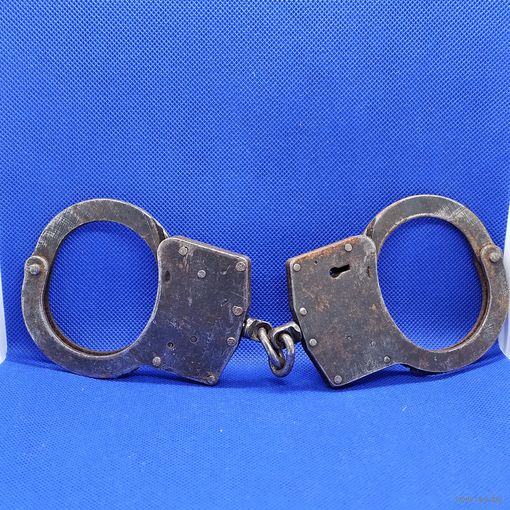 Старт с 1 Рубля !!! В коллекцию Советские оригинальные наручники Браслеты СССР!!!