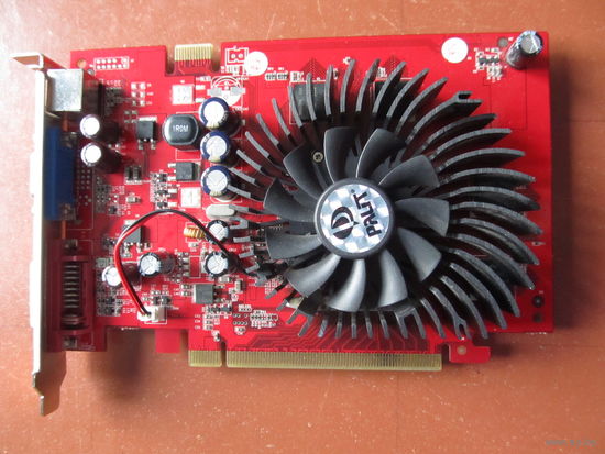 ВИДЕОКАРТА 7300GT PCI-E 256MB TV-OUT DVI (на базе процессора NVIDIA)(По почте не высылаю !!!)