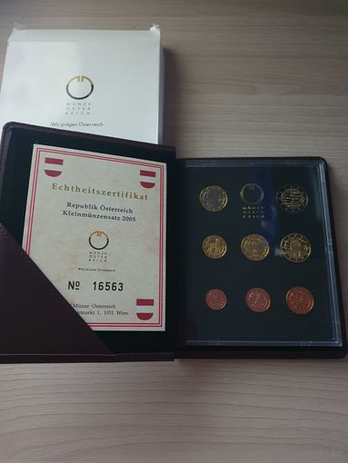 Австрия 2005 г. PROOF Официальный набор монет евро от 1 цента до 2 евро (50 лет договора о нейтралитете) (8 монет; 3,88 евро)