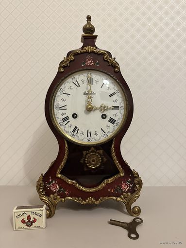 Шикарные старинные часы, 1950-е года , с боем,Европа, много лотов с рубля