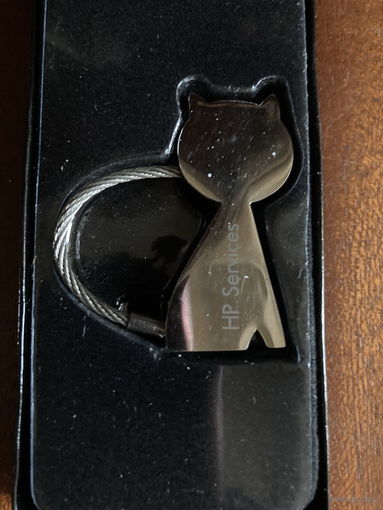 Брелок Кот HP services