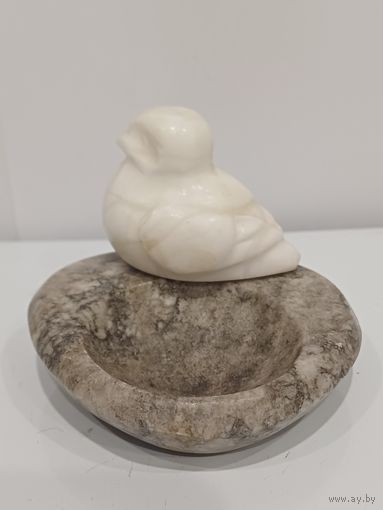 Все лоты с 1р.Птинец камень