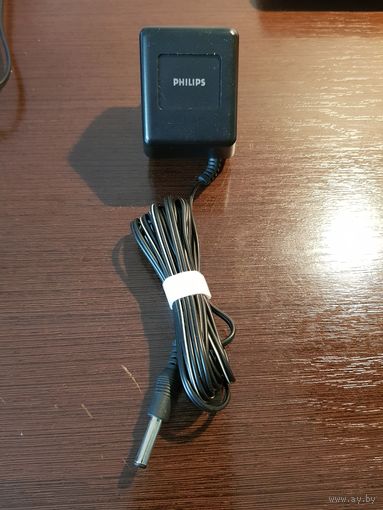 Блок питания PHILIPS   (1,3V 1500mA)