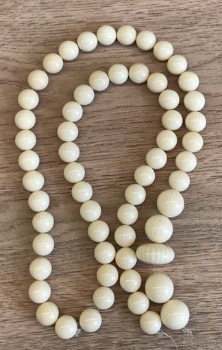 Бусы. Бусы из айворина (в ремонт)