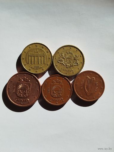Набор евроцентов.