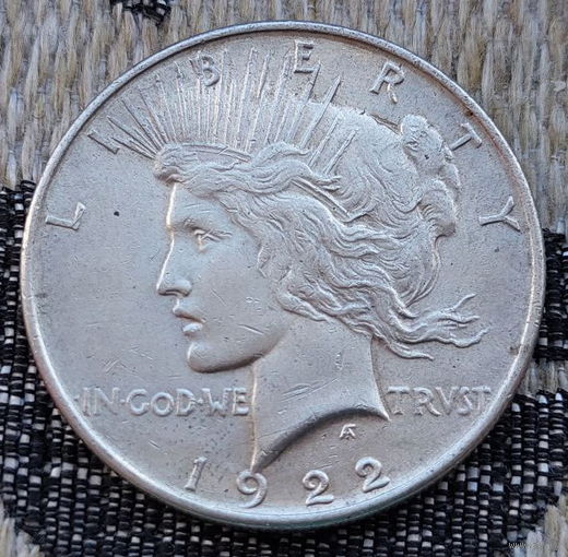 США 1 доллар 1922 года. Серебро! Сторгуй за свою цену, предложи обмен!