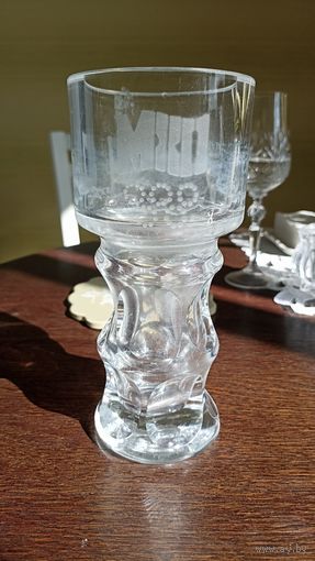 Ваза кубок толстое стекло олимпиада 80 СССР , с рубля