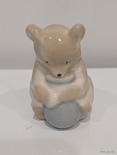 Все лоты с 1р.Медведь с бочонком