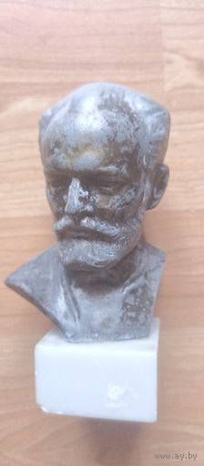 Бюст Чайковского