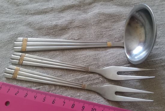 Красивый столовый набор, 3 предмета. Распродажа коллекции.