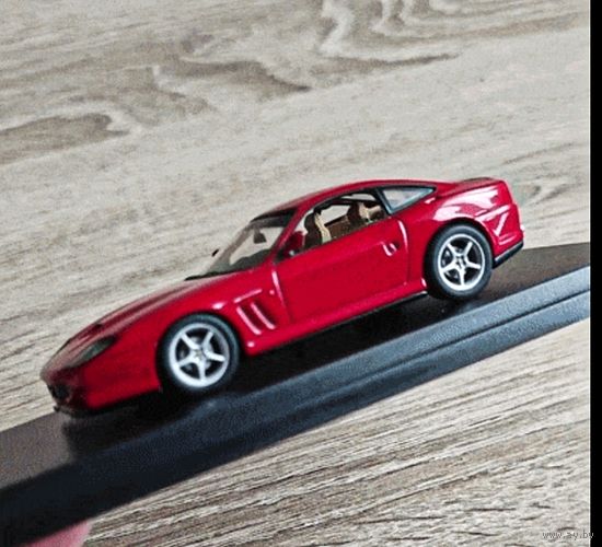 Minichamps 1:43. Ferrari 550 Maranello.