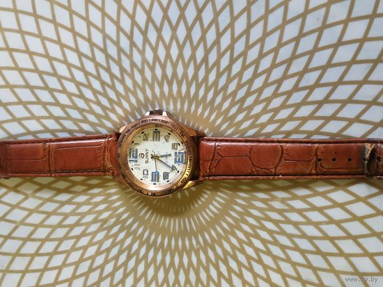 Часы наручные с ремешком SUNNY . В ремонт,коллекцию,на запчасти. Состояние на скане.