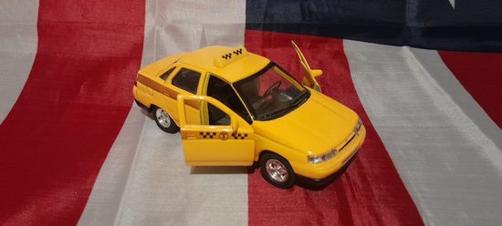 Машинка (модель) Lada 110 (ВАЗ-2110) 1:36
