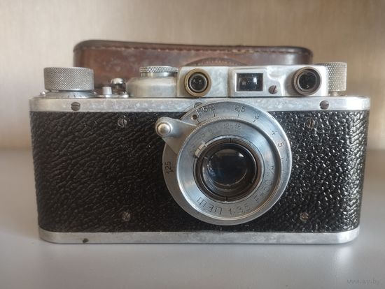 Фотоаппарат ФЭД Трудкоммуна им. Дзержинского.