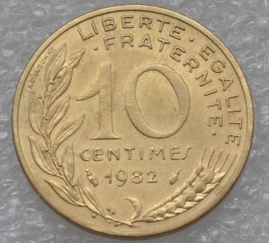 Франция, 10 сантимов 1982 г.