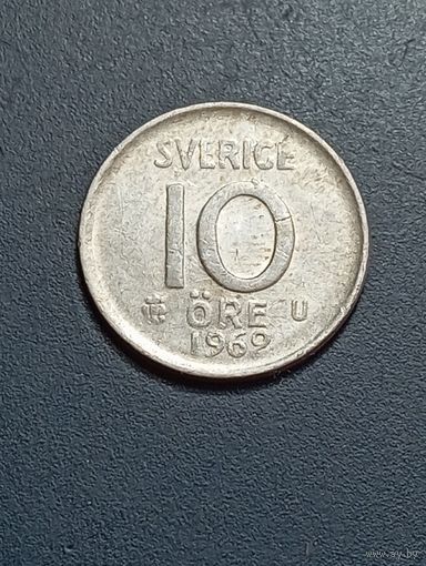 Швеция 10 эре 1969 года . Серебряная , не частая .
