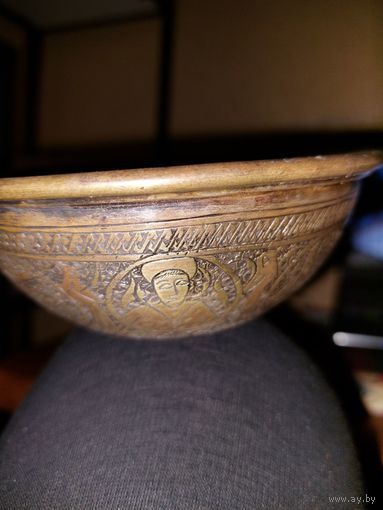 Старинная чаша