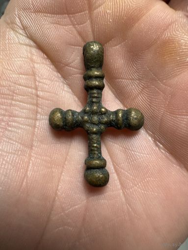 Крестик нательный старинный Шароконечный