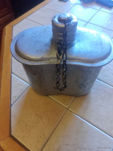 Фляжка с клеймом