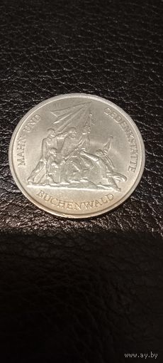 10 марок ГДР Бухенвальд