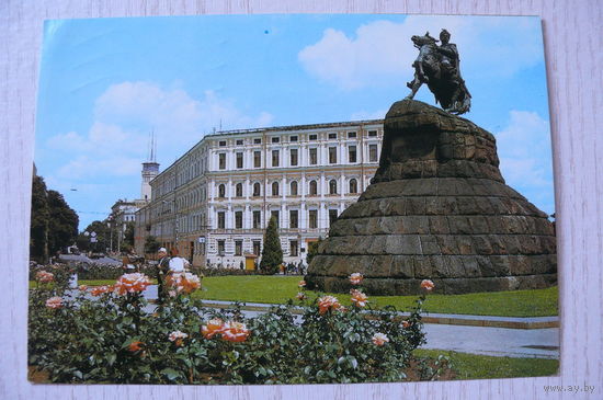 Киев. Площадь Богдана Хмельницкого; 1985, 1986, чистая, ДМПК.