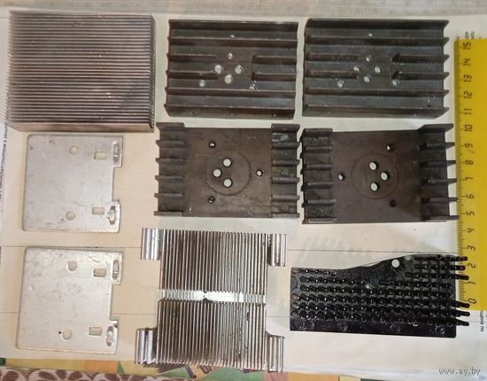 Радиаторы охлаждения. 8 шт. Одним лотом.