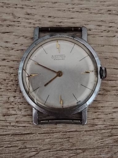 Часы "Восток" редкий цифер