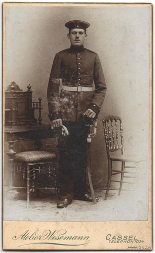 Старинная фотография на картоне