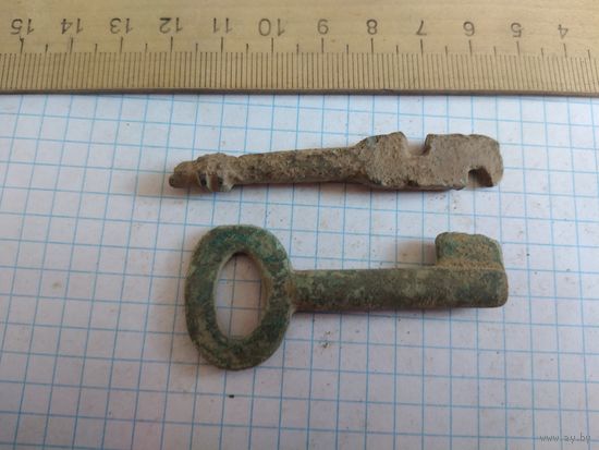Ключи. старые. 2 штуки. находка