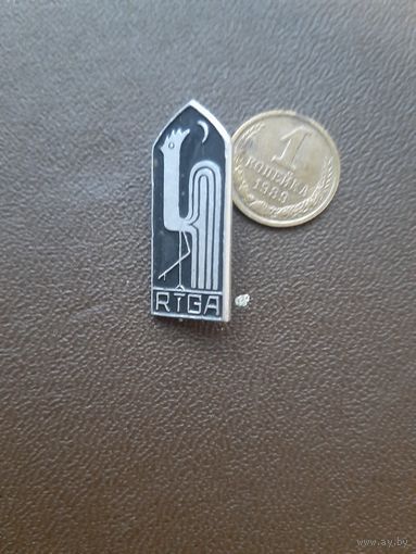 Значок тяжелый Рига