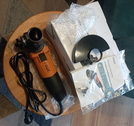 Болгарка (УШМ) Razz AG-710KR (710 Вт/125 мм)